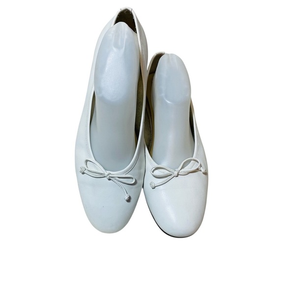 Sam & Libby Women's White Ballet Flats Sz-10 - Picture 1 of 5